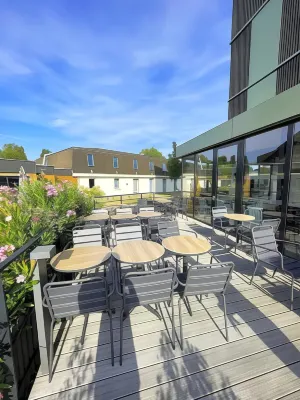 B&B Hôtel Compiègne Espaces publics Photos