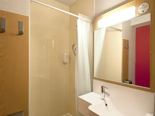 B&B Hotel Grenoble Centre Alpexpo Værelser Photos