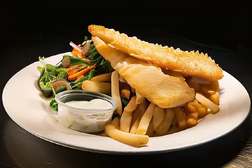 Nightcap at Monash Hotel Dining Photos