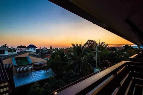 Baan Ratchiangsaen À proximité de l'hôtel Photos