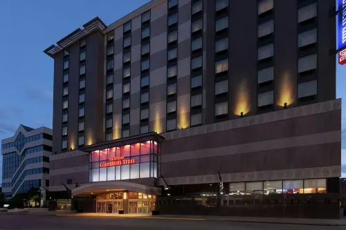 Hilton Garden Inn Pittsburgh University Place Exterior Photos