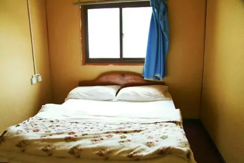 Tiger Leaping Gorge Tea-Horse Guesthouse Photos