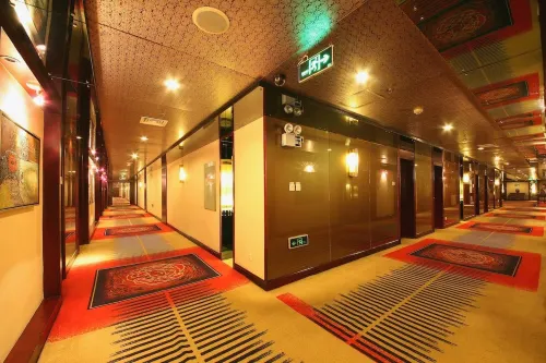 Merlinhod Hotel (Xi'an Bell and Drum Towers Huimin street store) Public Areas Photos