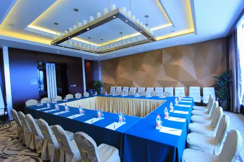 Movenpick Hotel Enshi Business Photos