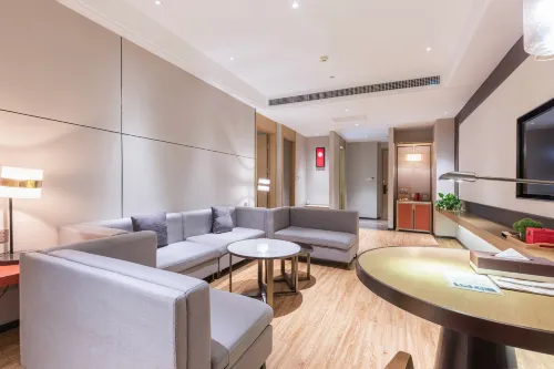 Mid-Level Hotel Nổi bật Photos