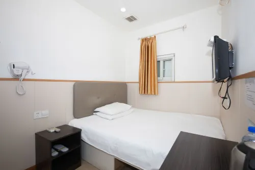 Haifa Hotel (Global Harbor Jinshajiang Road Subway Station) Camere Photos