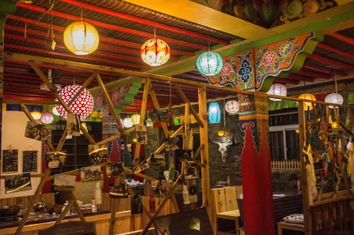 Yading Totem Boutique Inn Питание Photos