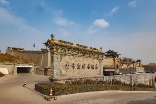 Chong Ning Castle Hotel Exterior Photos
