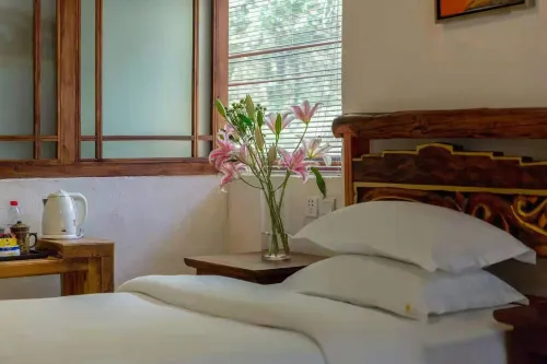 Shangri-La Mubuo Hotel (Dukezong Ancient City) Rooms Photos