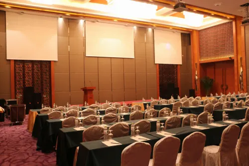 Movenpick Hotel Enshi Business Photos