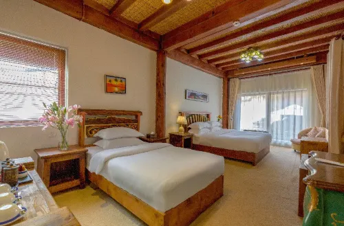 Shangri-La Mubuo Hotel (Dukezong Ancient City) Photos