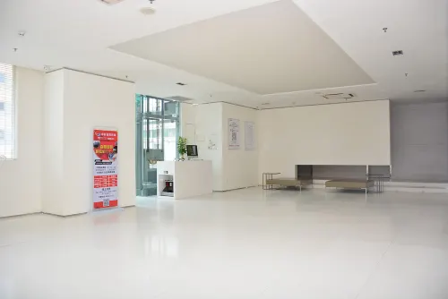 Colour Inn (Shenzhen Dongmen) Photos