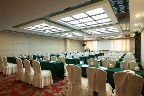 Merlinhod Hotel (Xi'an Bell and Drum Towers Huimin street store) Business Facilities Photos