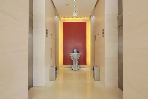 Howard Johnson Parkland Hotel Dalian Photos