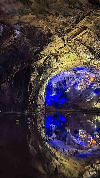 6D5N • Huangguoshu Waterfall + Xijiang Qianhu Miao Village + Libo