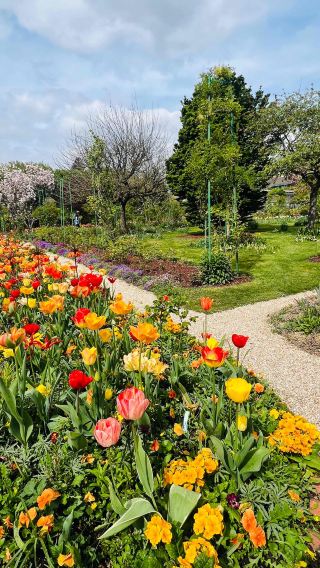 3D2N • Loire Valley, France - Paris & Deauville & Caen & Loire Valley
