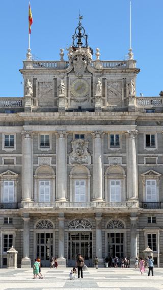 7D6N • Full Spain Tour Madrid & Seville & Ronda & Barcelona , Royal Palace of Madrid, Museo Nacional del Prado, Seville Cathedral, Sagrada Família, Casa Mila, Parc Guell