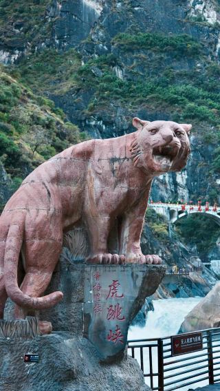 10D9N • Yunnan: Kunming + Lijiang + Dali City + Lugu Lake + Shangri-La + Yulong Snow Mountain