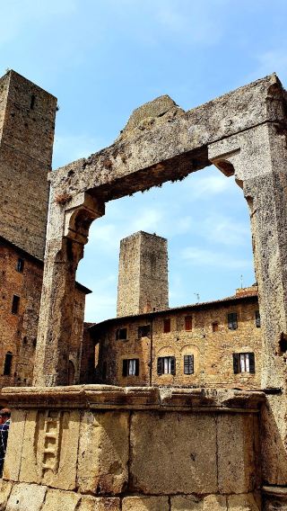 4D3N • Italy + Florence + Siena + Montepulciano + Tuscany + Cantalici Winery + Cattedrale di Santa Maria Asunta
