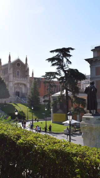 2D1N • Artistic Golden Triangle Tour: Exploring Madrid from Puerta del Sol