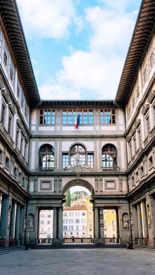 11D10N • Italy - Rome + Milan + Florence + Venice + Cinque Terre