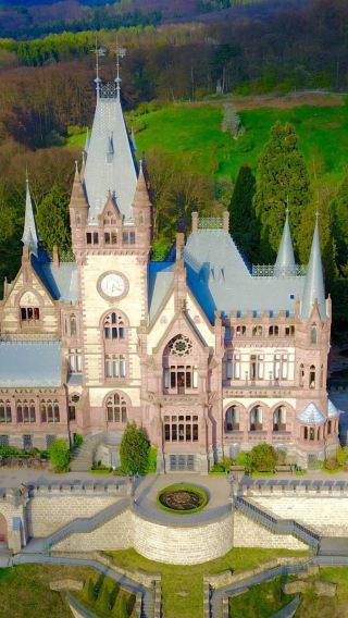 6D5N • Germany + Frankfurt + Cologne + Drachenburg Castle + Cologne Cathedral + Explore the Financial Center where Old and New Collide and the Ancient City Guarded by Gothic Cathedrals