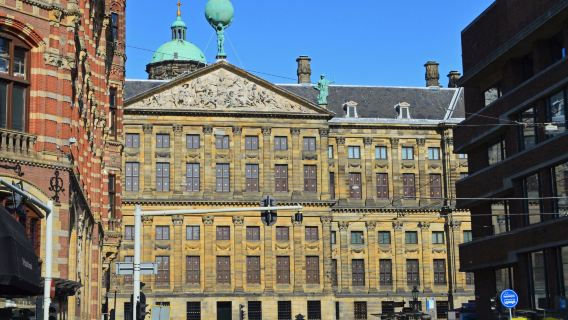 Alle Arten von Dolmetschern, Reiseleiter , Privattransfer, Fotografen, Business-Escorts, medizinischen Begleitern, Reiseführern und Individualisierungen in den gesamten Niederlanden