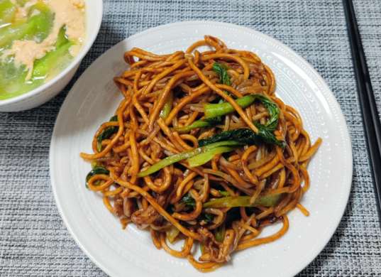 上海料理の代表メニューTOP6|上海炒面(上海焼きそば)