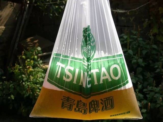 Пиво в пакете (袋装啤酒)
