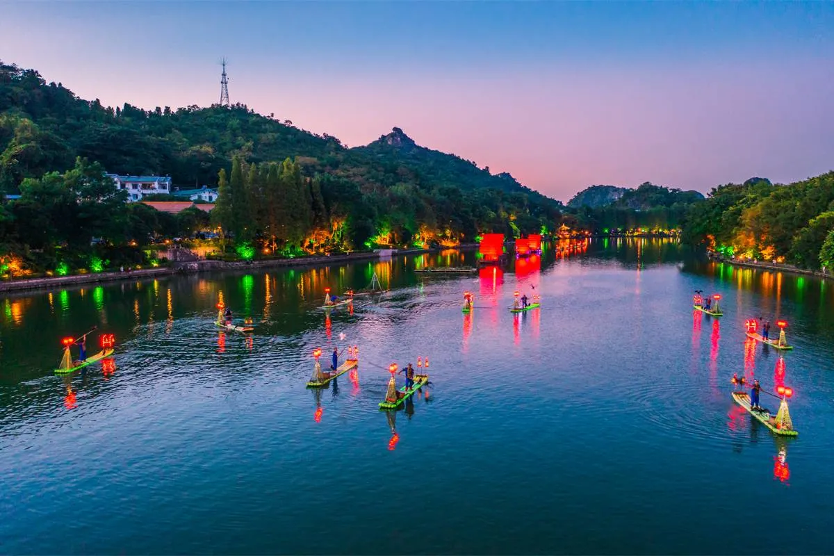 tempat wisata di guilin