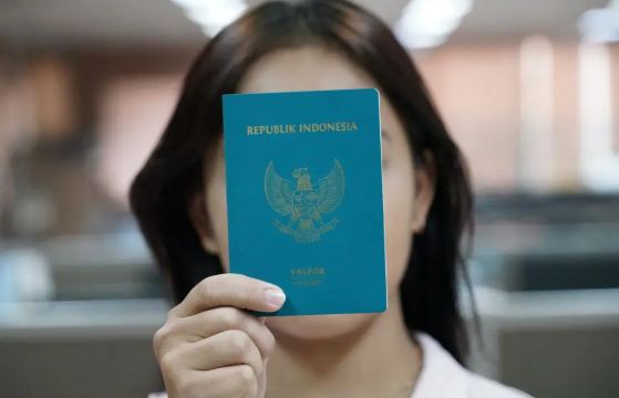 Perbandingan Biaya Paspor Biasa dan e-Passport di Indonesia
