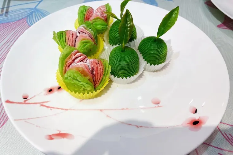 Green Tea Scented Cake