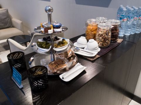 Oman Air First & Business Class