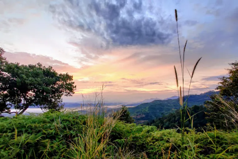 Dua Karak River Waterfall