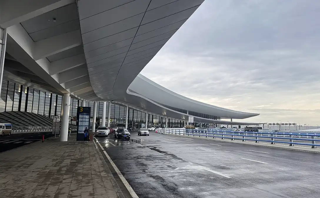 Ürümqi Tianshan Airport Info and Location