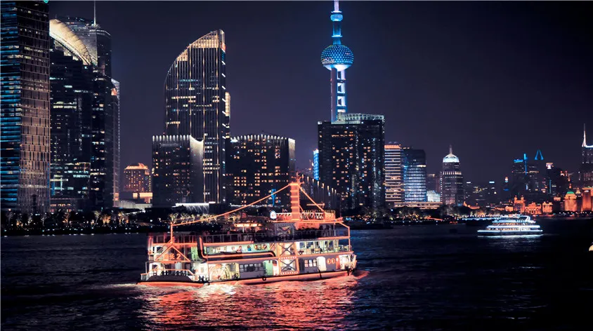 Huangpu River Cruise