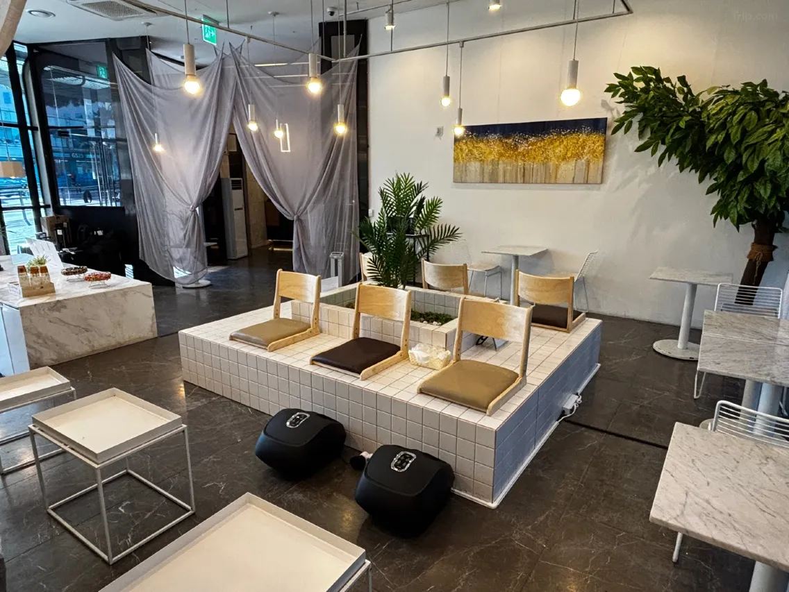 3.ホテル ザ デザイナーズDDP