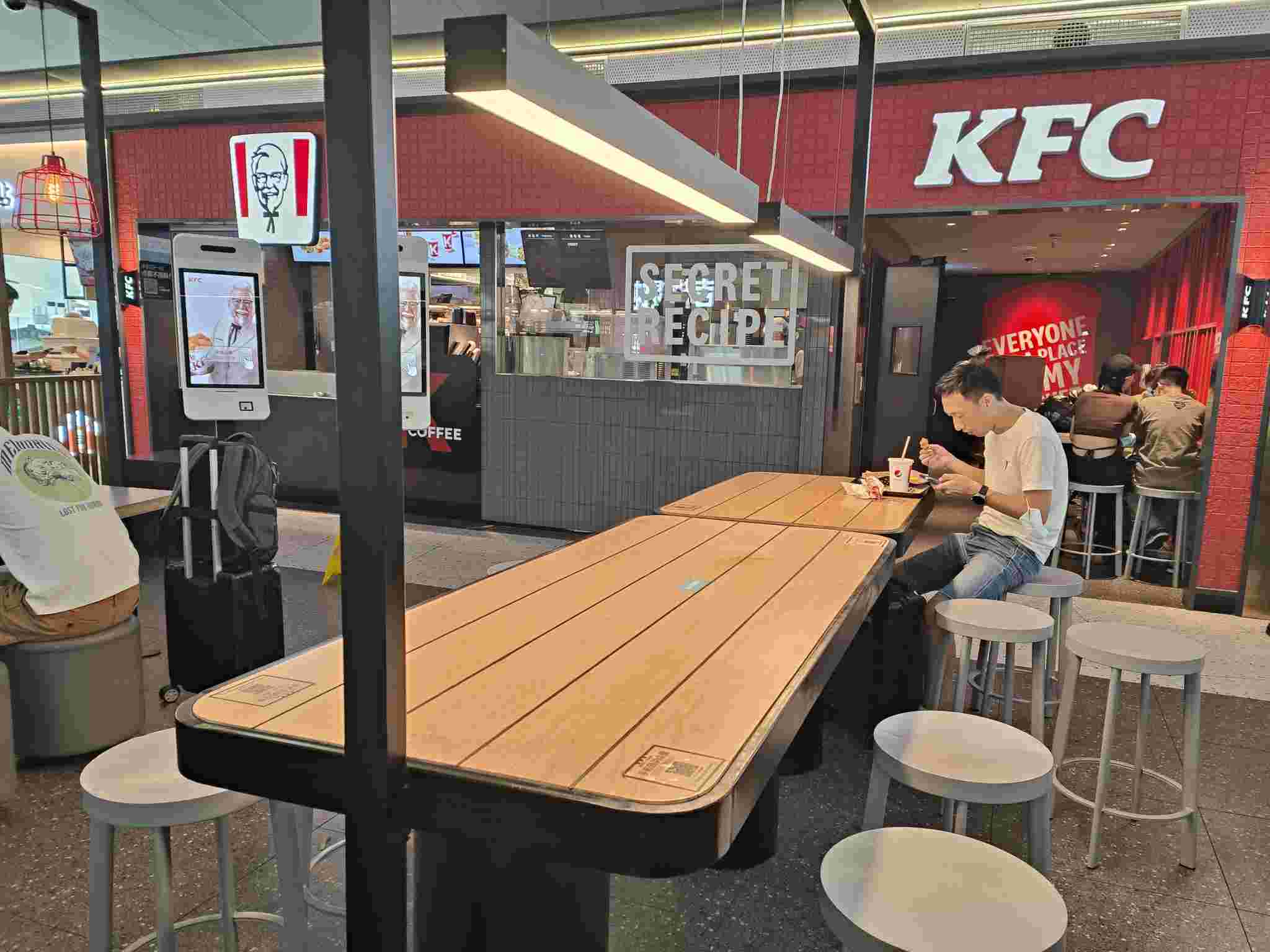 Hangzhou Airport Dining