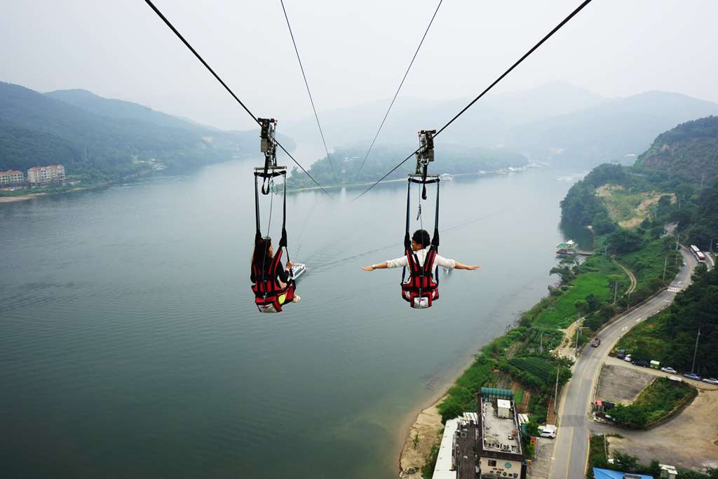 Skyline Zipwire