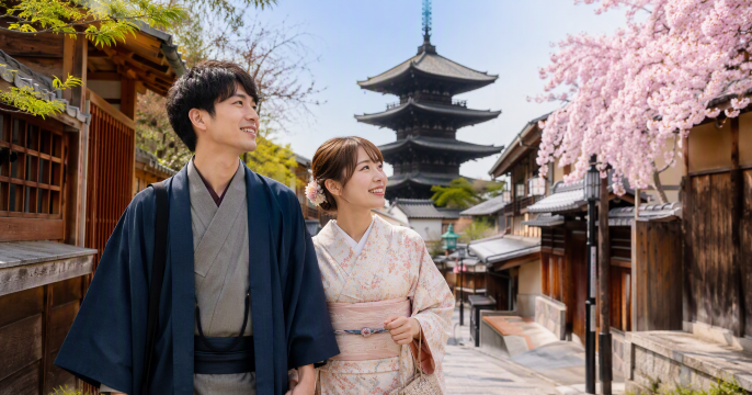 京都旅行のカップル