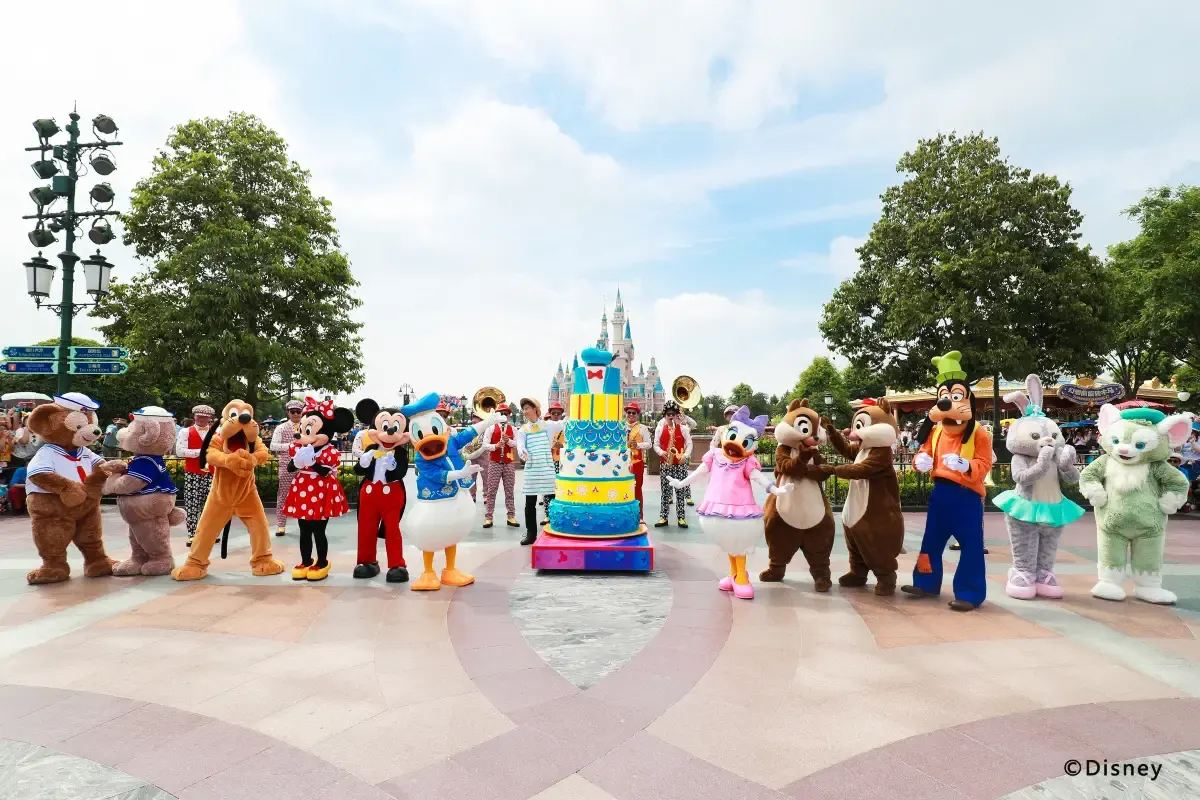 Hướng Dẫn Di Chuyển Tới Disneyland Thượng Hải Cho Du Khách Việt