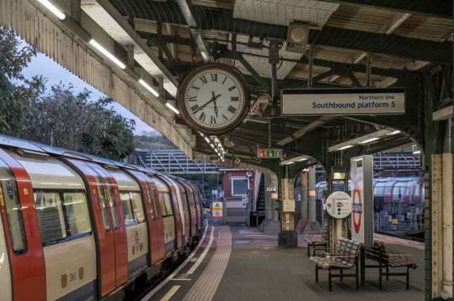 tube travel in London