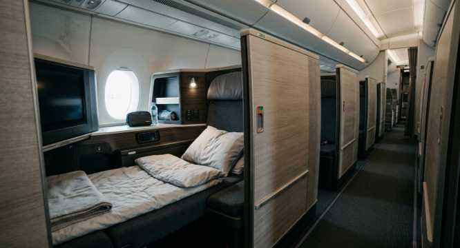 China Eastern Premium Economy vs Economy vs Business Class
