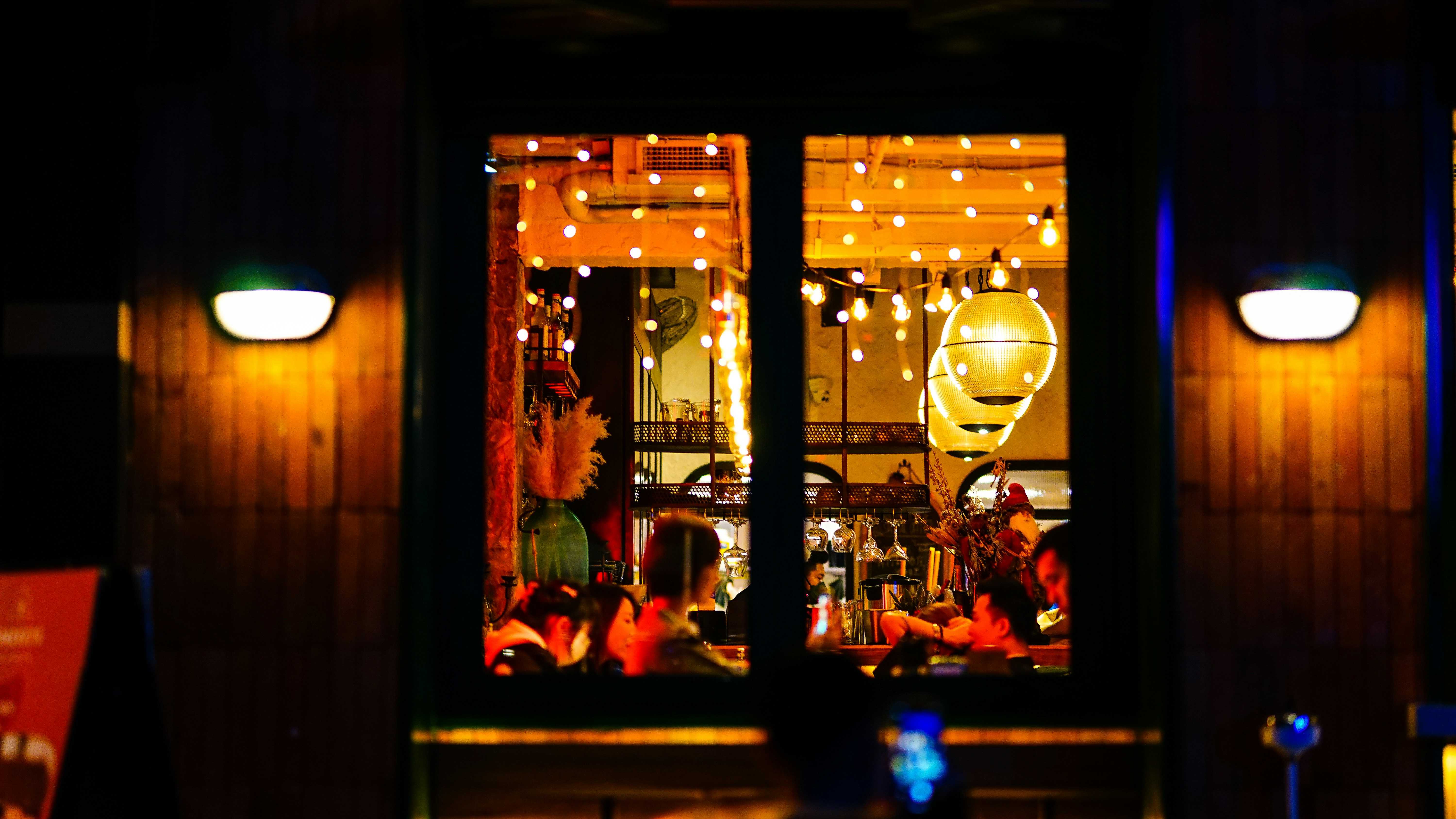 Tradisi Natal Unik di Berbagai Daerah Indonesia🌏