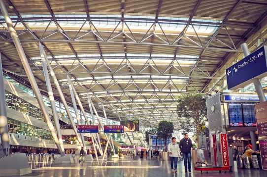 空港での乗り継ぎとは？
