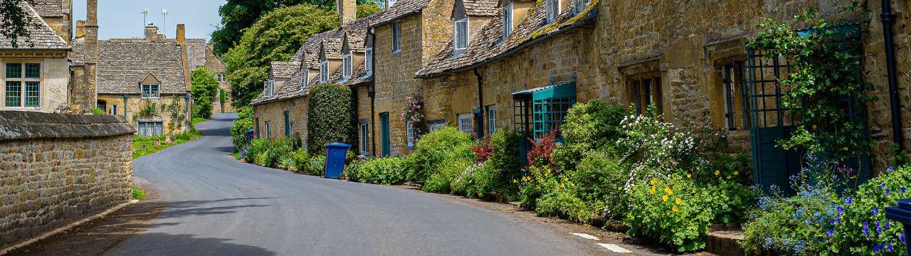 London to Cotswolds weekend trip: Trains, sights &amp; itinerary