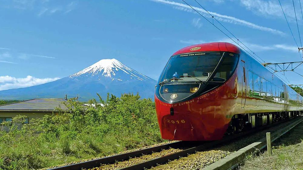 新宿去富士山 | 富士山景觀特急