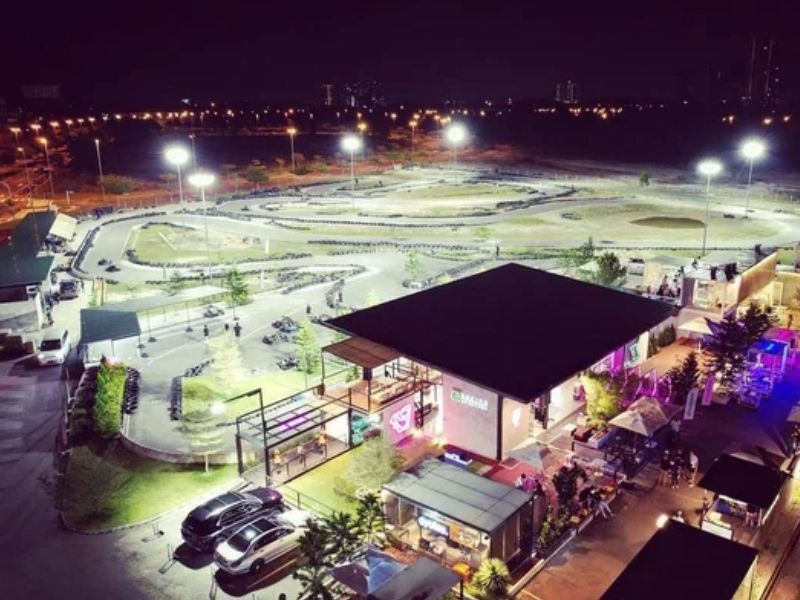RUD Karting and Cafe