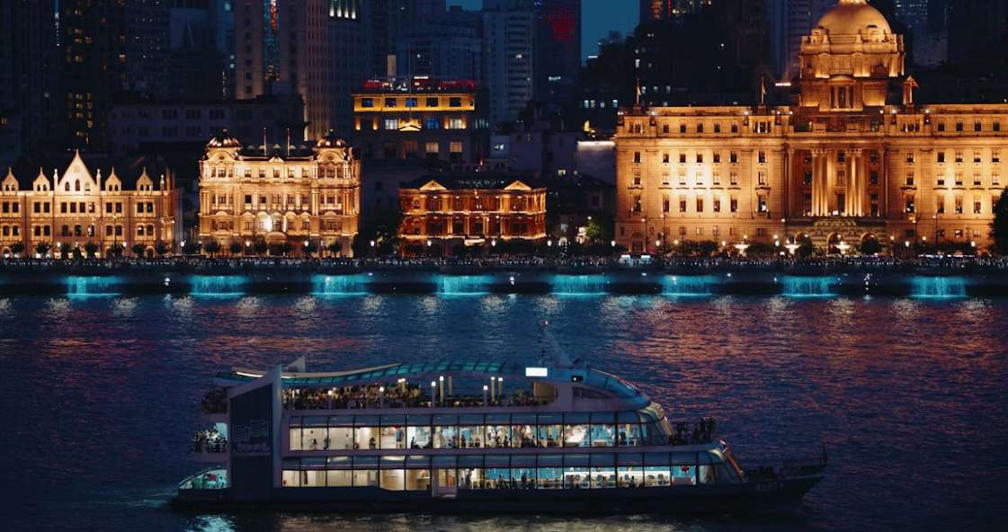 What’s the Best Way to Get to the Oriental Pearl Tower? | River Cruise in Shanghai