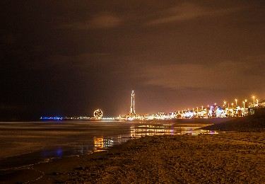 The most magical festive UK lights & illuminations by train